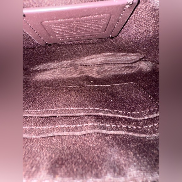 COACH X MINT + SERF CORNER ZIP WRISTLET IN SIGNATURE CANVAS - Picture 2 of 6